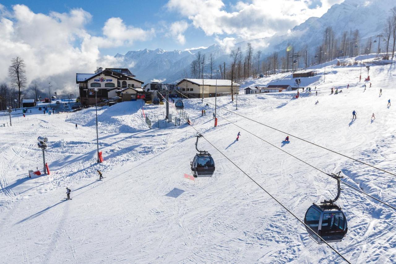 Riders Lodge Роза Хутор Krasnaya Polyana  Bagian luar foto